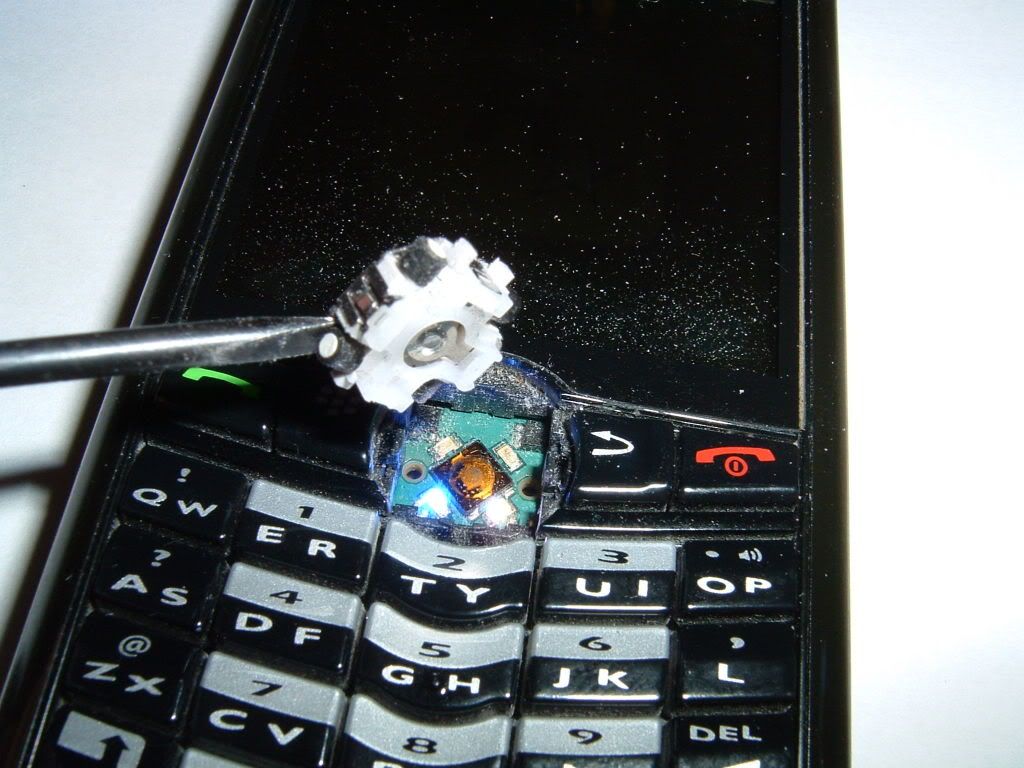Cleaning the BlackBerry trackball